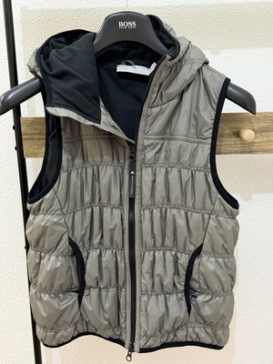 Adidas Stella McCartney Sport sleeveless jacket like new, grey and black