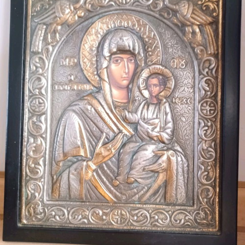 Icon of Panagia Odigitria in silver-gold 27×22 cm