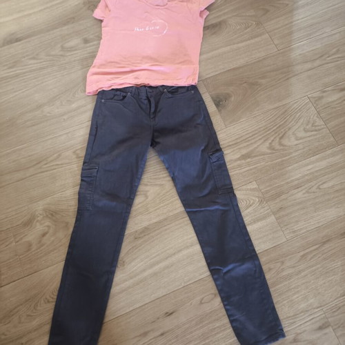Women's clothes bundle used, sizes Small and Medium, multicolor