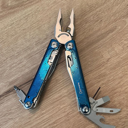 Daicamping DL25 Multitool 21-in-1 new with case and accessories