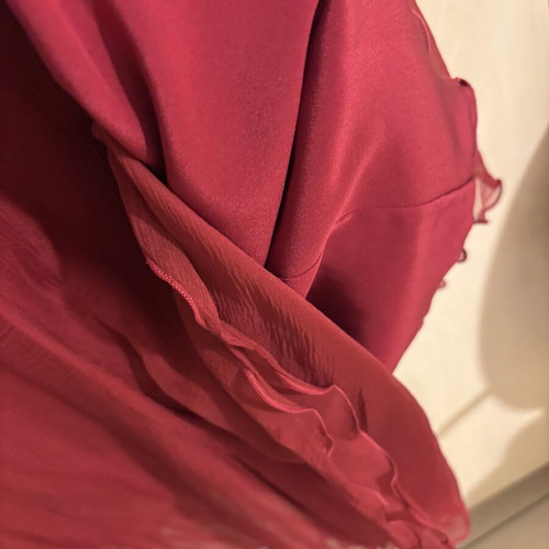 Elie Saab Silk Skirt Burgundy Size Medium Midi like new