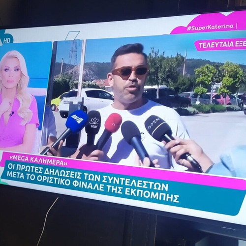 SAMSUNG The Frame (2023) QE50LS03B 50'' QLED 4K Smart TV Τηλεόραση με σφάλμα γραμμής