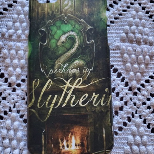 Harry Potter mug and phone case used, Hogwarts Express and Slytherin iPhone
