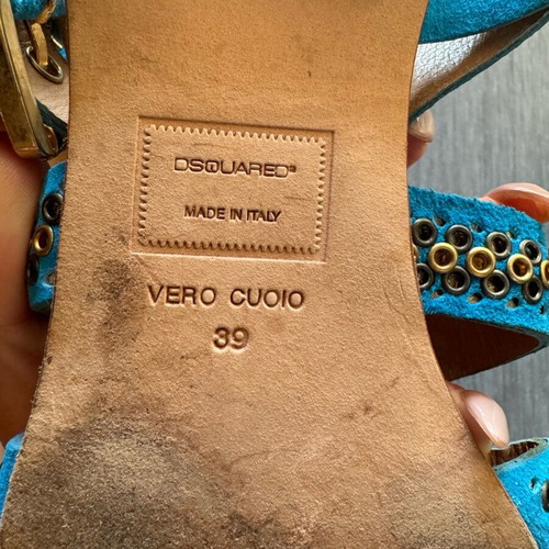 Dsquared2 suede sandals like new, blue