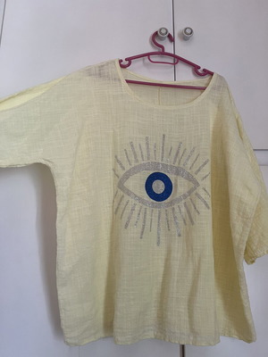 Yellow blouse with 3/4 sleeve and strass design new