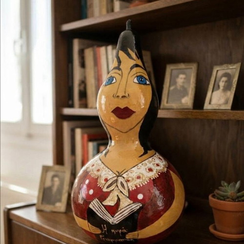 Handmade decorative water gourd "Kyra Grammatikí"