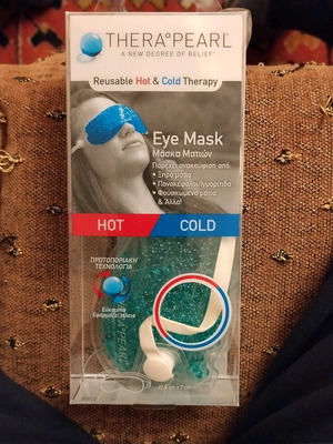 TheraPearl reusable hot and cold therapy eye mask like new