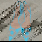  Γαλάζια saten slingbacks