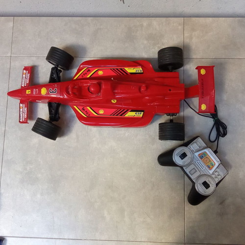 Vintage Formula One Formula 1 Ferrari toy used, 1990s