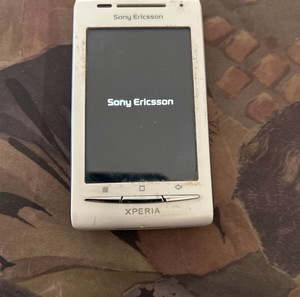 Sony Xperia E15i white