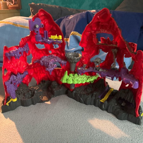 Mighty Max Skull Mountain vintage playset used