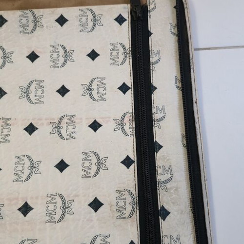 MCM Munchen Rare Vintage White Visetos Monogram Portfolio
