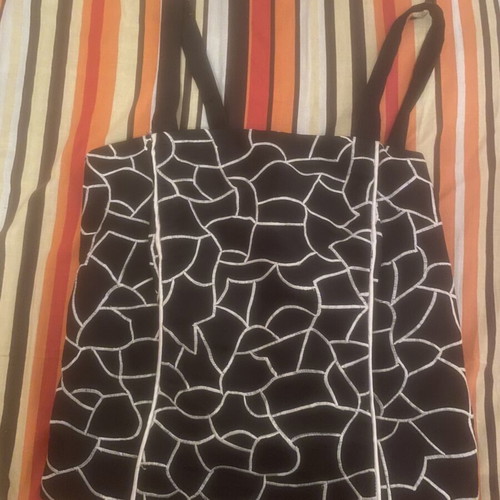 Top blouse size S M, black and white