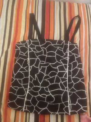 Top blouse size S M, black and white