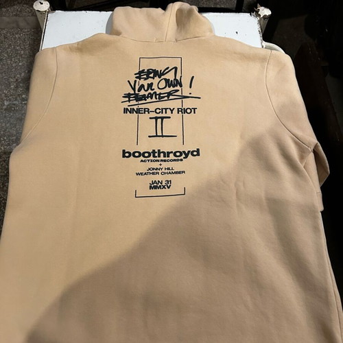 Boothroyd sweatshirt black, size L, like new