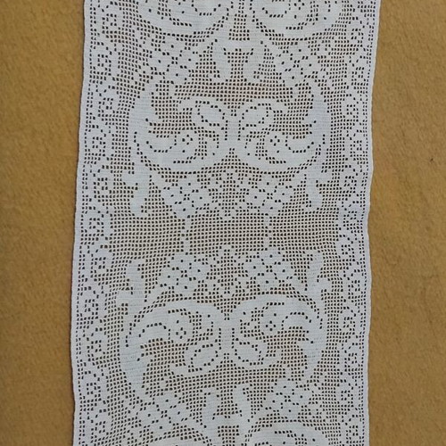 Vintage handmade filet doily used, 30x87 cm, ecru