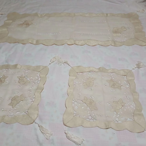 Set Kare 7 Pieces Champagne Organza New with Cutwork and Fringes