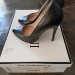 Black pumps used size 37