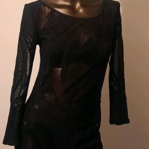 Women's lace tunic black, like new, size M