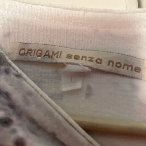 Origami Sensa Nome T-shirt size L like new, multicolor gray/white