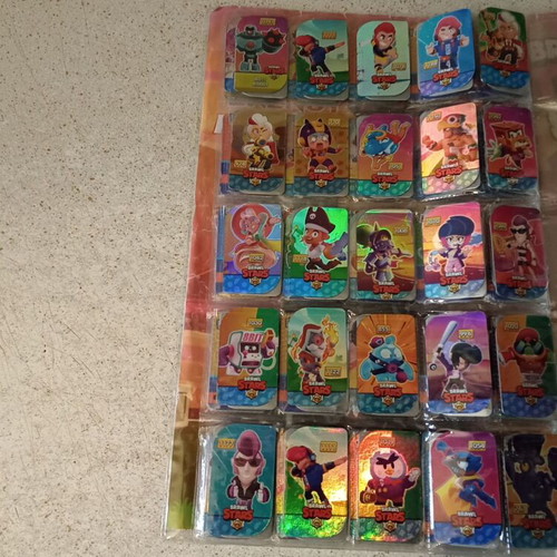 Brawl Stars metal caps set of 150 used in album