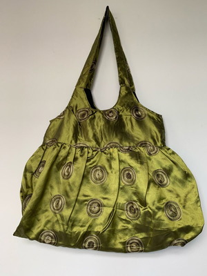 Summer bag new, embroidered shiny fabric
