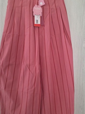 Avril Trousers M brand new with tags pink Karavan