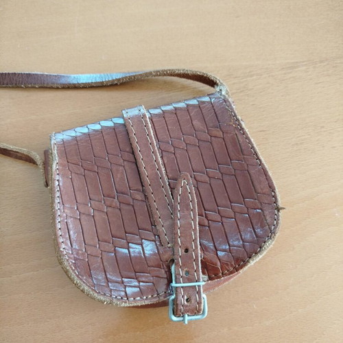 Leather vintage crossbody bag brown like new