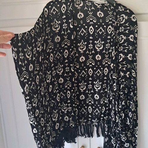 Mango tunic like new, black and beige