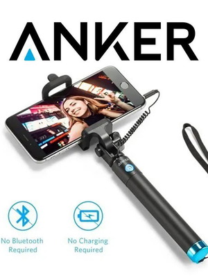 Anker Selfie Stick like new with rubber grip and clamp