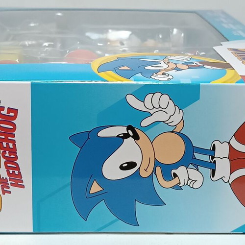 Sonic The Hedgehog & Tails diorama set new