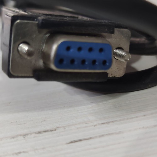 Serial and parallel cables used, pack of 3 pieces