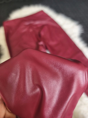 Women's high-waisted faux leather pants leggings size S like new
