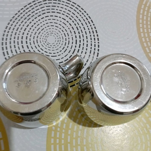 Guinness collectible mug set of 2 used, pewter alloy