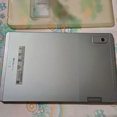 Lenovo TB310FU 2023 tablet with case like new