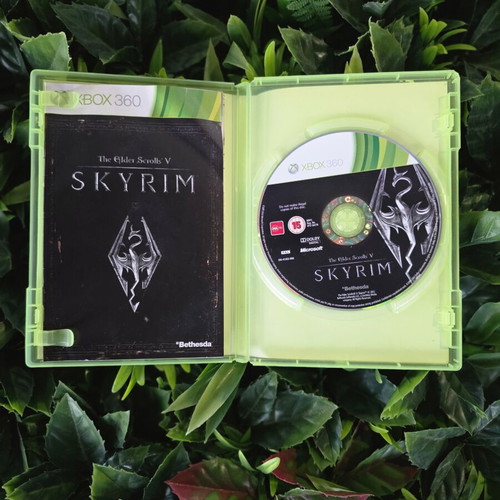 The Elder Scrolls V Skyrim Xbox 360 game used, action RPG
