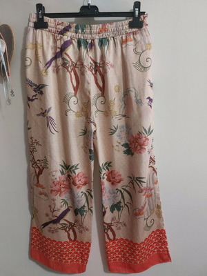 Zara παντελόνα σατέν Medium σαν καινούργια