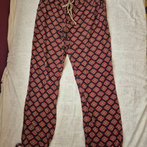 Attrattivo pants L used, mako, red and black