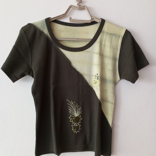 Vintage Boho Chic embroidered blouse with witch earrings gift