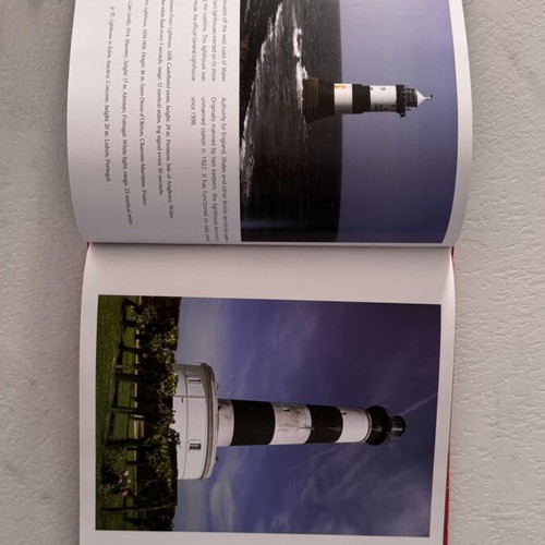 Lighthouses book new, English