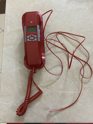 IQ Wired Gondola Phone Red like new, model DT-77CID