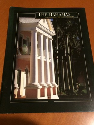 The Bahamas book like new, 28 pages