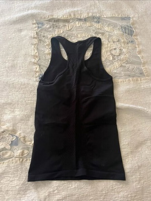 Nike sports tank top, black, size S