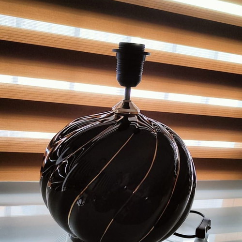 Vintage Italian ceramic table lamp used with gold lines