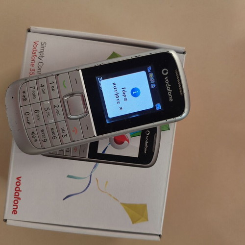 MLS - ZTE Vodafone 353 Mobile Phone like new, silver, radio