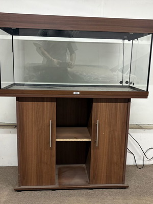 Juwel Rio 240L aquarium used with original cabinet and full equipment