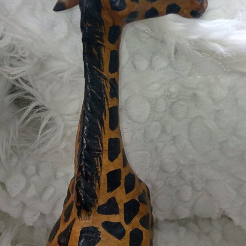 Vintage Handmade Giraffe with Leather Covering, Like New, Height 42cm