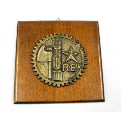 Italian fascist plaque Prountzinos used on wooden base 12.5 cm