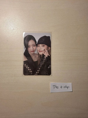 Kpop Itzy Yuna Yeji photocard new