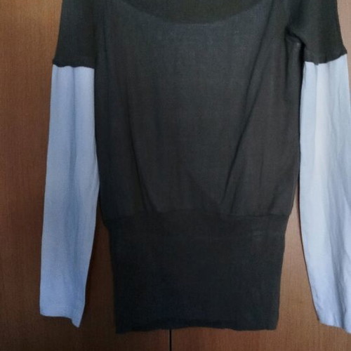 Blouse brown and white like new, size M